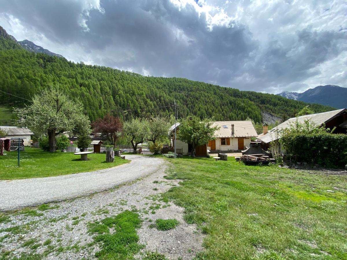 Le Refuge Veritable Cocon Avec Cheminee Les Orres Exterior foto